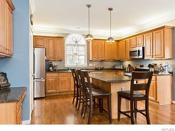 4th image of 5212 Brockton Ct