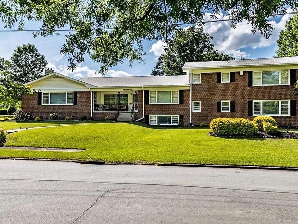 300 Edgedale Dr
