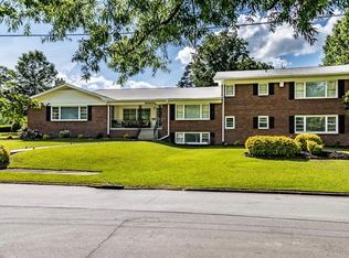 300 Edgedale Dr, High Point, NC 27262