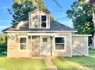 910 Mulberry St, Atlantic, IA 50022