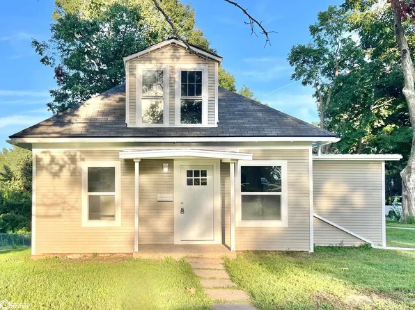 910 Mulberry St, Atlantic, IA 50022