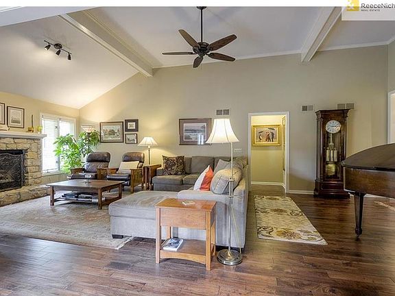 4th image of 12606 Baltimore Ct