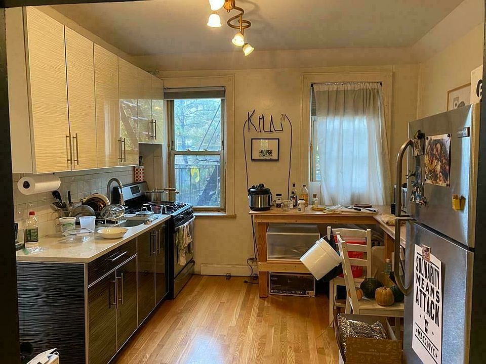 1st image of 48 Vernon Ave #A