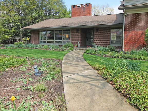 3rd image of 662 Marburn Dr