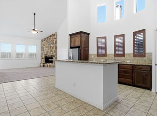 1009 Raleigh Path Rd, Denton, TX 76208