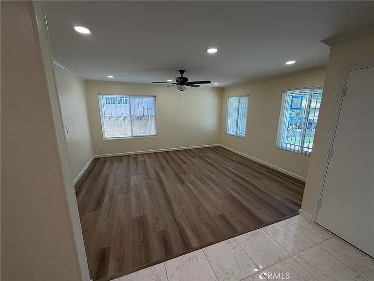 11510 Bertha St — Photo 39