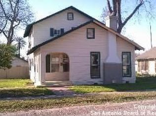 200 W 8th St, Del Rio, TX 78840