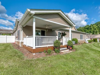 11500 Meadowood Dr, Bristol, VA, 24202