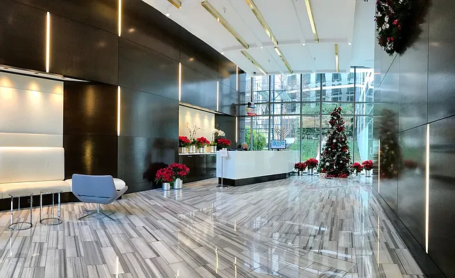 Rented by Verus Real Estate | media 25