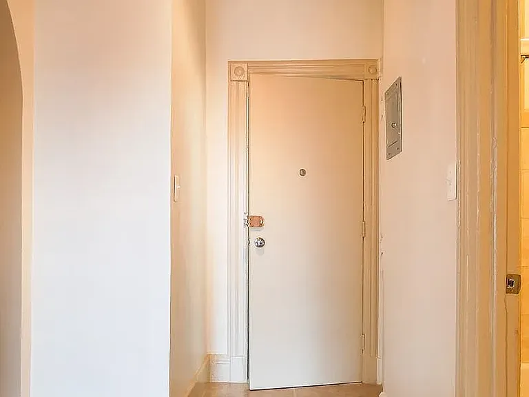 342 8th St #2 — Photo 8