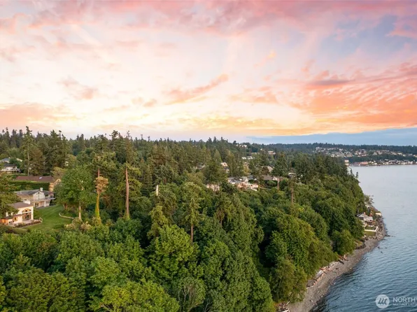 26045 Marine View Drive S, Des Moines, WA 98198