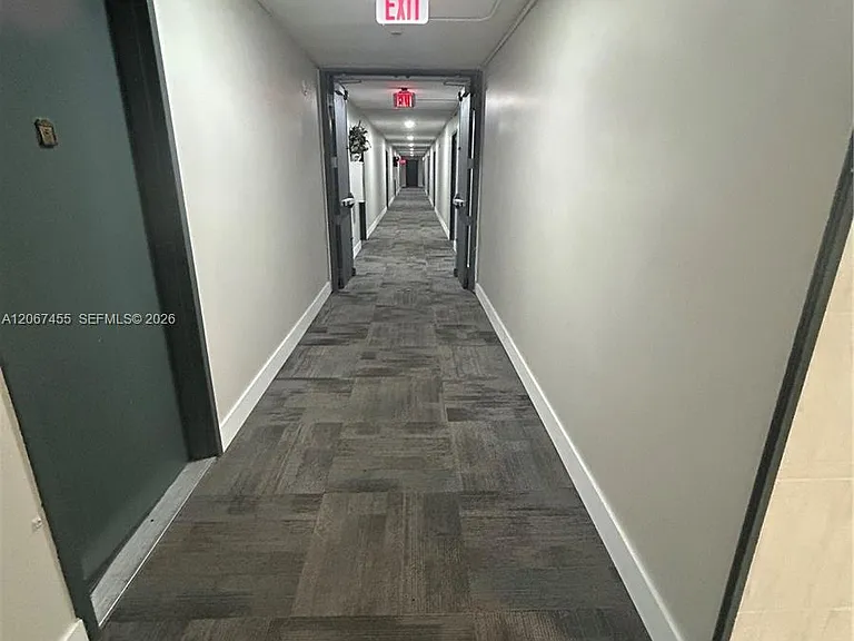 1250 NE 125th St #410C — Photo 7