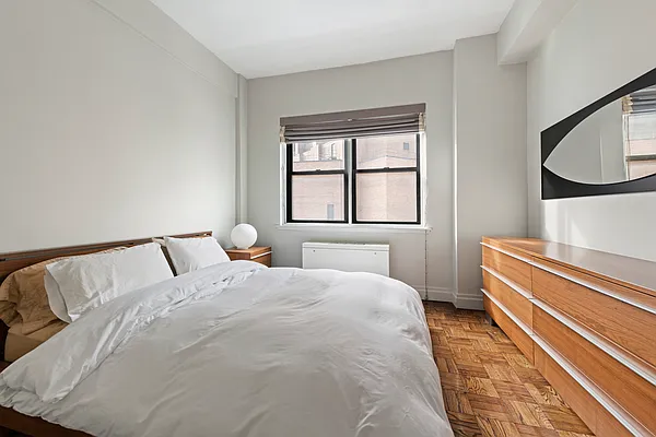 Rented by Douglas Elliman | media 3