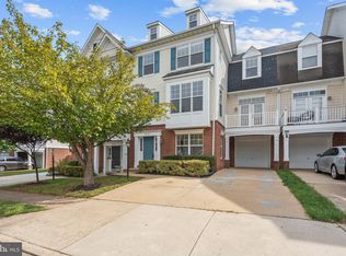 8239 Glade Bank Dr, Manassas, VA 20111