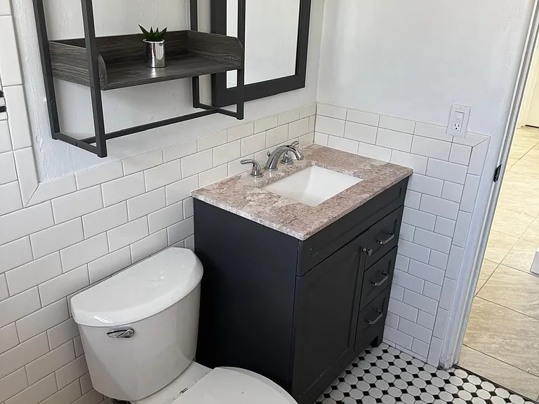 212 Dennis Ave — Photo 12