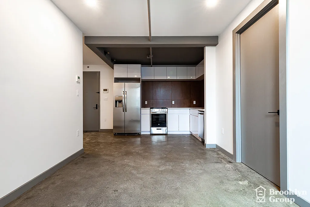 410 Tompkins Avenue — Photo 2