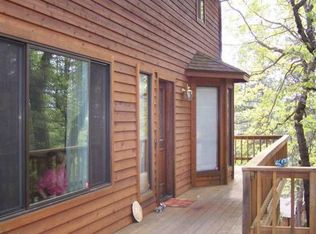 9335 Fox Dr, Cobb, CA