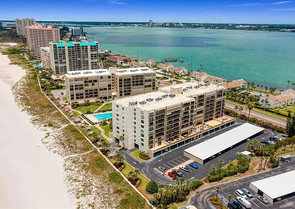 1430 Gulf Blvd #806