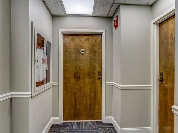 109 N Main St APT 1201