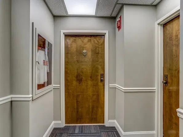 109 N Main St APT 1201, Memphis, TN 38103
