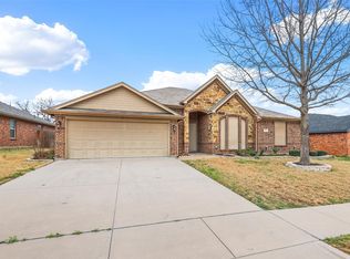 556 Jeffdale Dr, Burleson, TX 76028