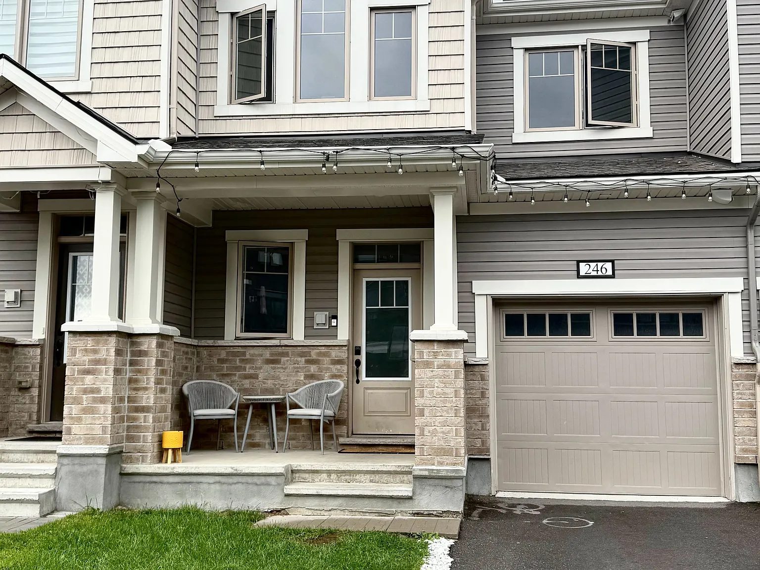 3 bed, $2,800 — Photo 1