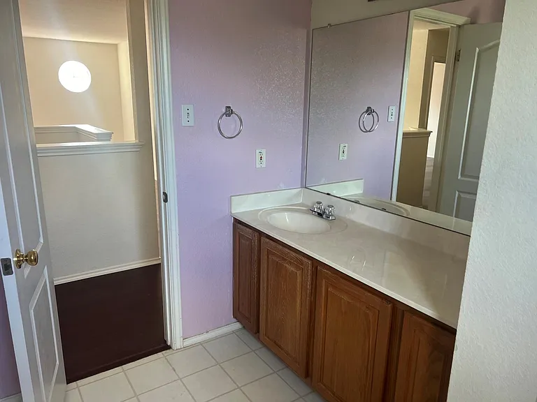 1318 Willow Bluff Dr — Photo 12