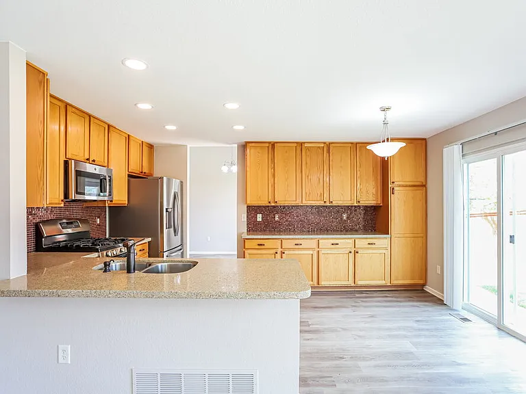 5308 Creek Way — Photo 11