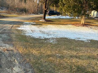 14 Butternut Ln, Pownal, VT 05261