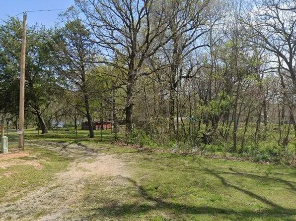 140 Private Road 117, Eucha, OK 74342