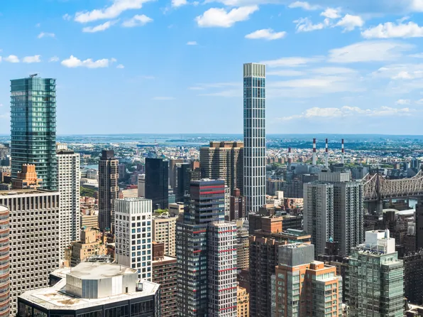 138 East 50th Street image 5 of 31