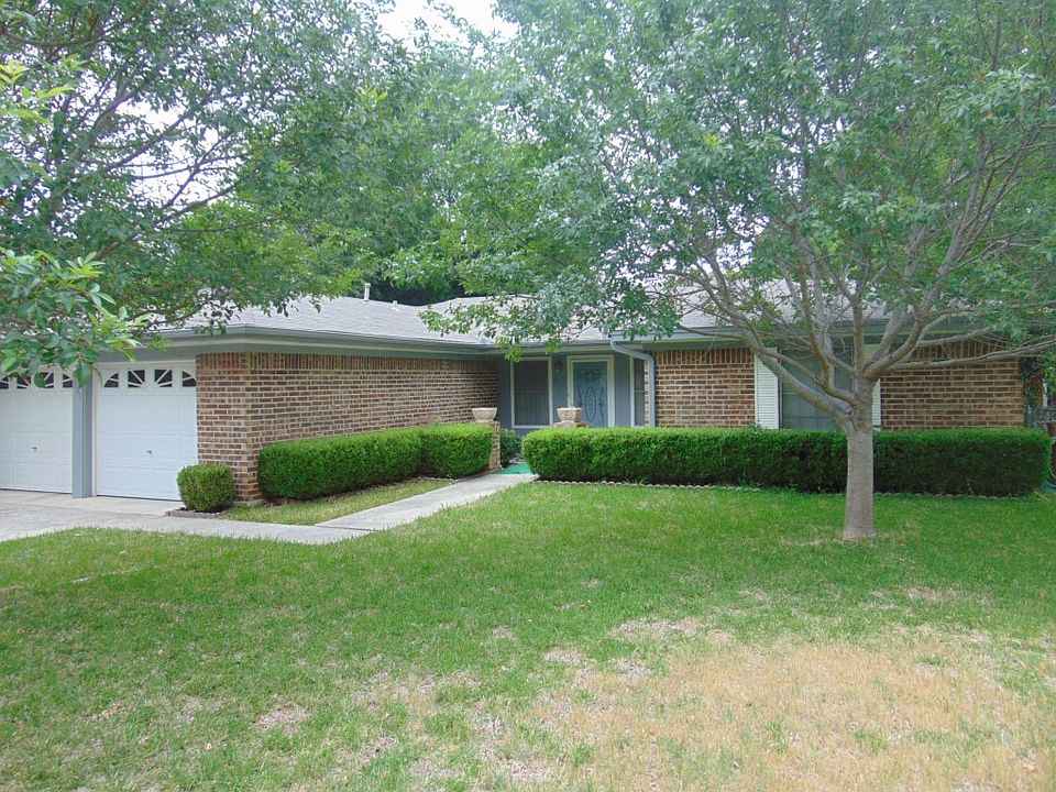 1st image of 409 Jeffery Ln