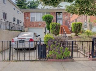 13044 129th St, South Ozone Park, NY 11420