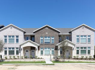 2825 Aiden Ln, Mesquite, TX 75150