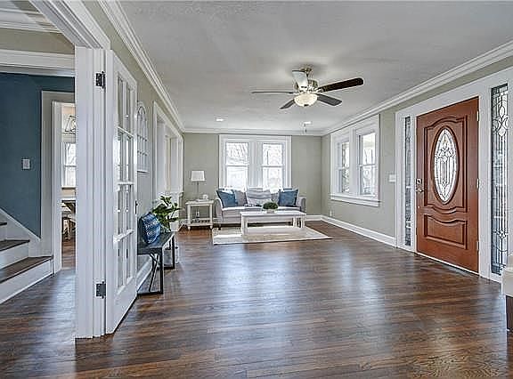 4th image of 805 N Dodgion Ave