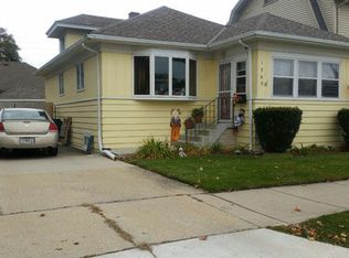 1305 Cleveland Ave, Racine, WI 53405