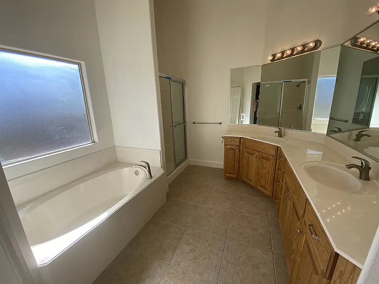 1614 N 2130 W — Photo 15