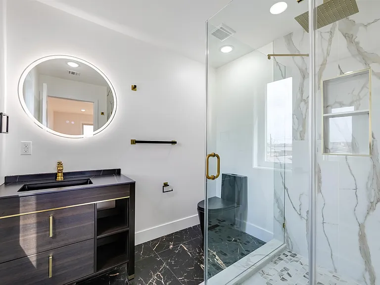 270 Lafayette Ave #2 — Photo 5