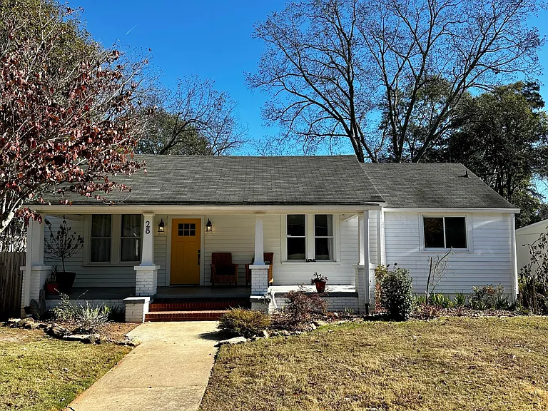 Front of home on Powell Place