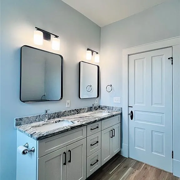 2819A Magnolia Ave — Photo 14