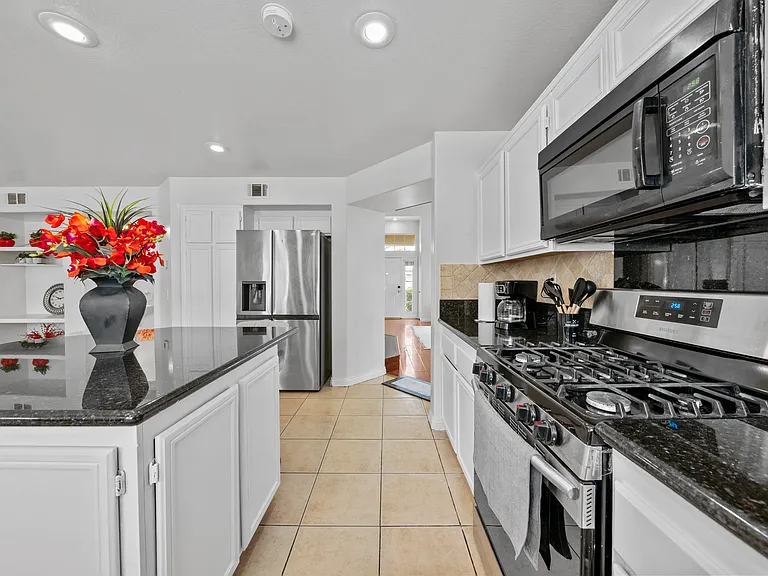613 Towergrove Dr — Photo 26