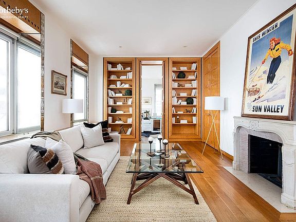 5th image of 435 E 52nd St Floor 2223