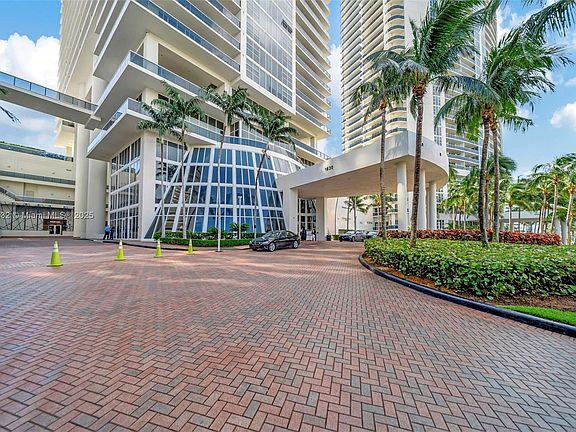 3rd image of 1830 S Ocean Dr APT 3609