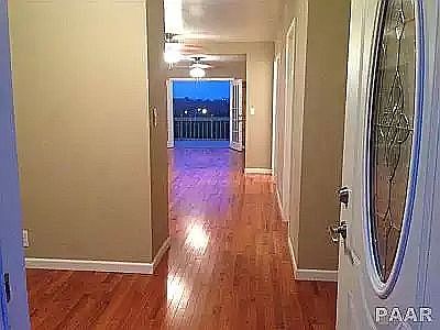 3rd image of 426 Buena Vista St