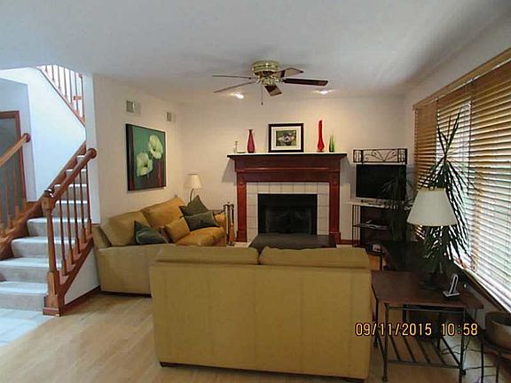 4th image of 570 Cedar Glenn Dr