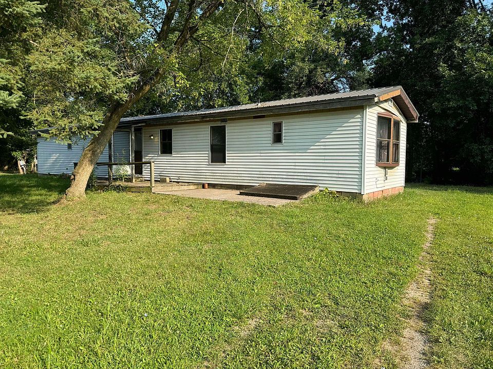 1st image of 701 Parkwood Dr