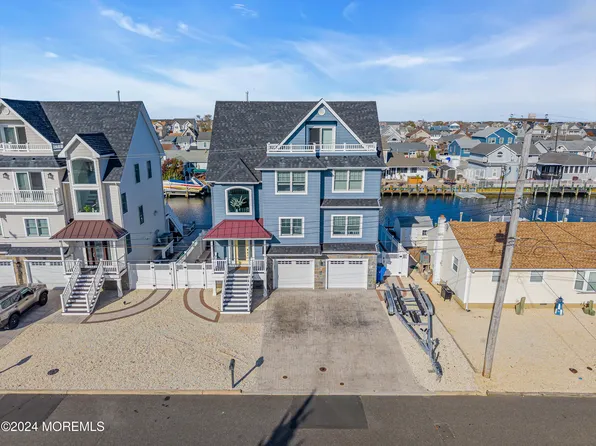 3422 Lisbon Avenue, Toms River, NJ 08753