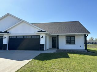 1936 Spakenburg Rd, Holmen, WI 54636