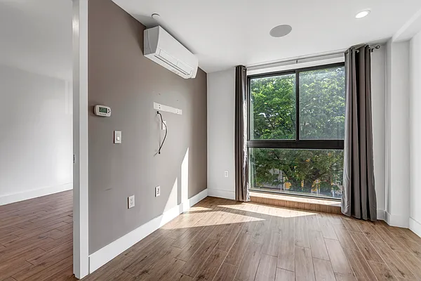 Rented by Corcoran | media 19