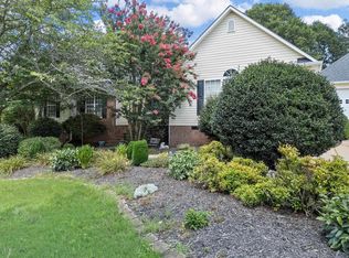 215 Spring Valley Rd, Inman, SC 29349